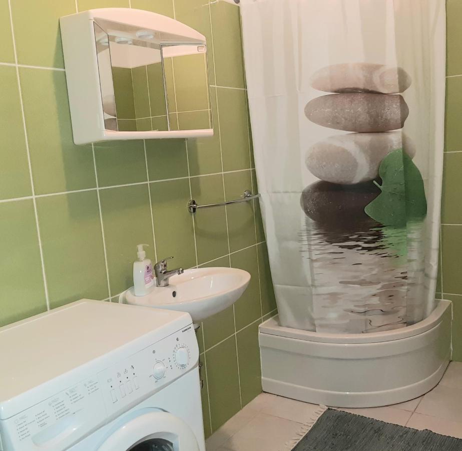 Apartmani Miletić Novi Vinodolski Zewnętrze zdjęcie
