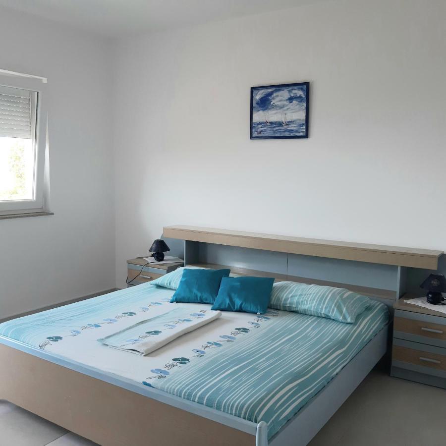 Apartmani Miletić Novi Vinodolski Zewnętrze zdjęcie